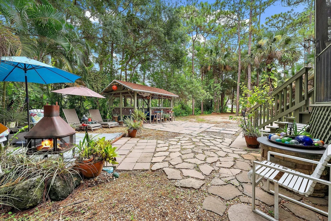 Photo of 9527 165th Place N
