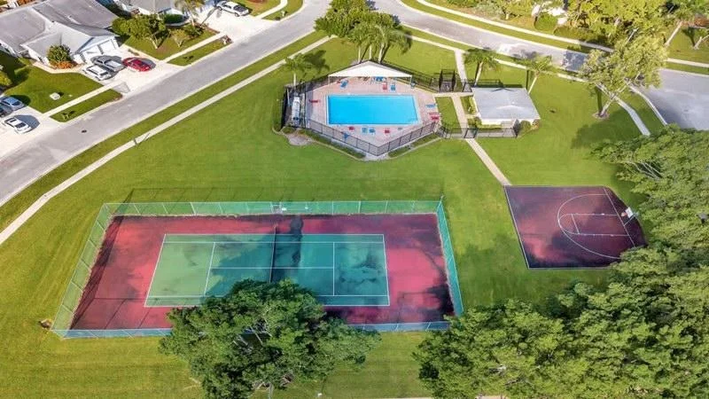 Photo of 5036 Arbor Glen Circle