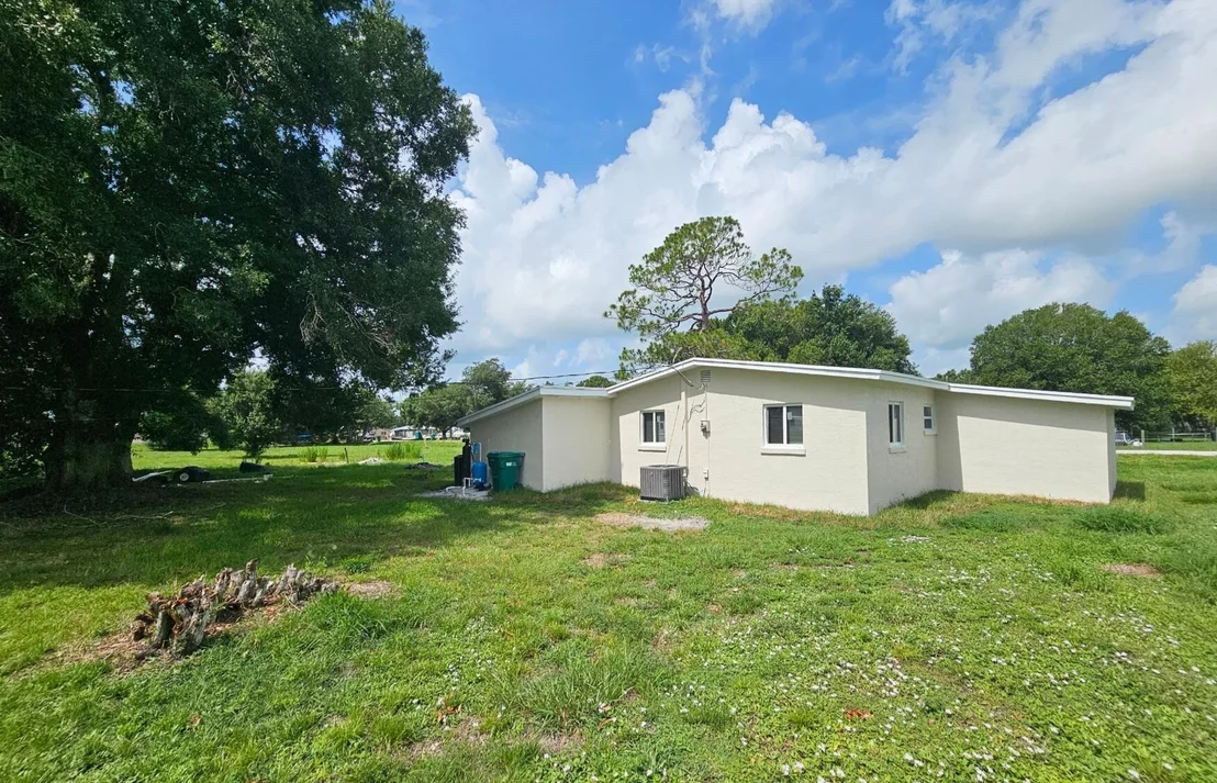 Photo of 3466 NW 32ND Avenue