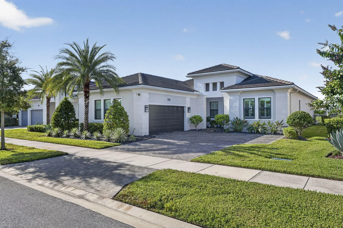 Photo of 15730 Longboat Key Drive