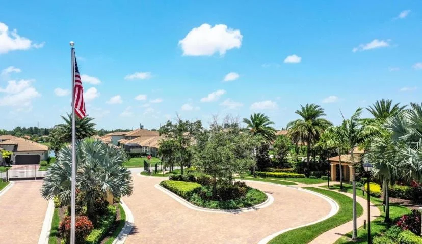 Photo of 4990 Manchia Drive
