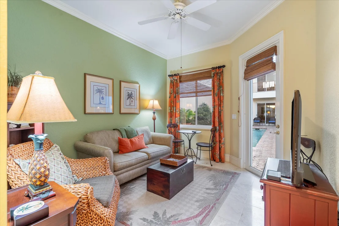 Photo of 602 Oak Harbour Drive