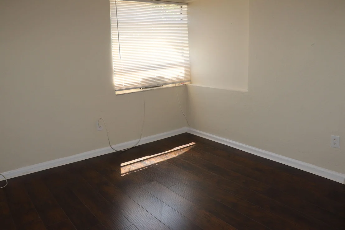 Photo of 1007 SE Se 3rd Street