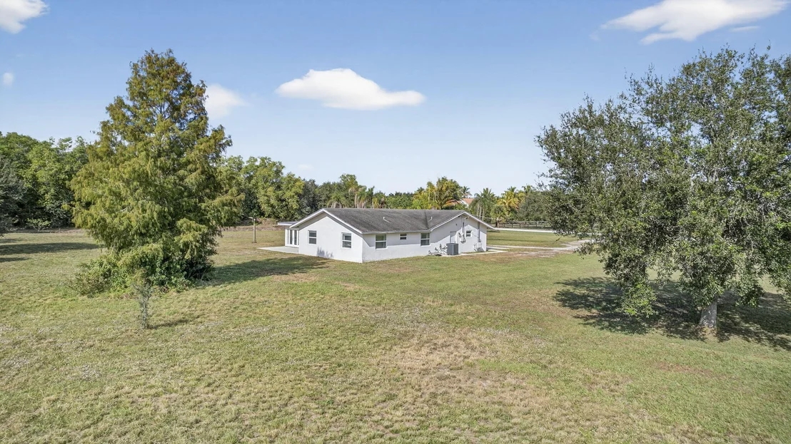 Photo of 16490 Rustic Road