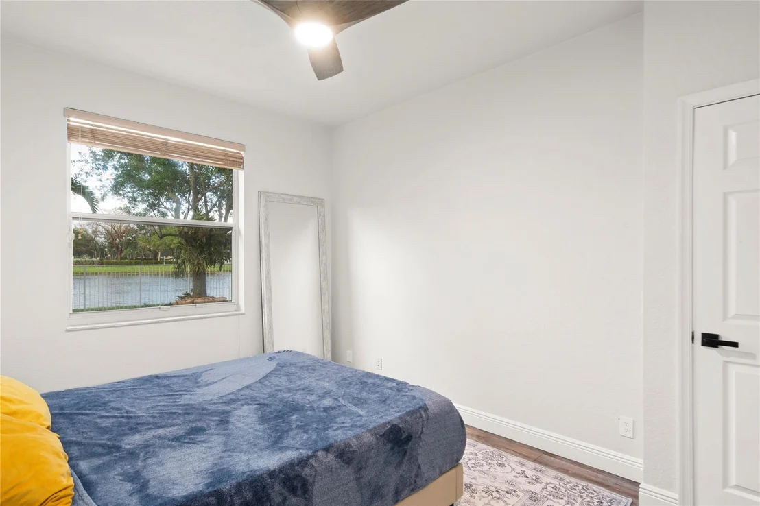 Photo of 950 Marina Drive