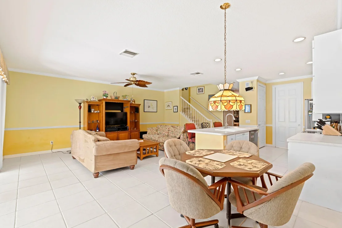 Photo of 8418 Arima Lane