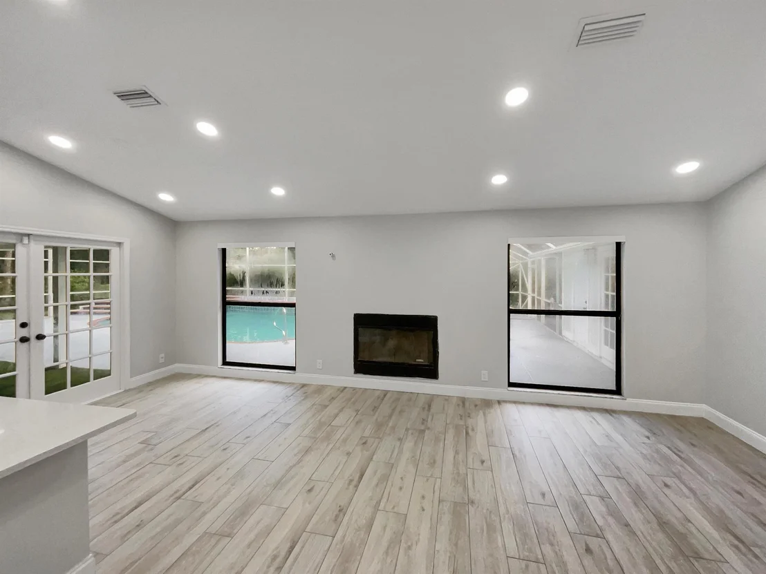 Photo of 15431 105th Drive N