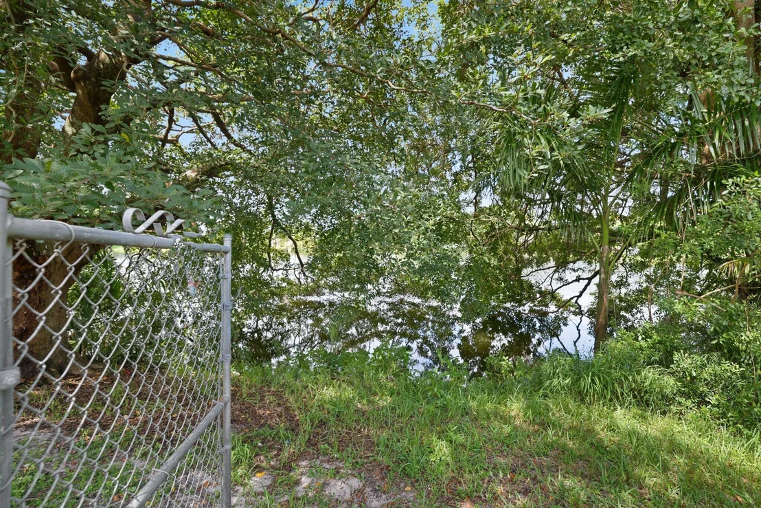 Photo of 6009 Triphammer Road