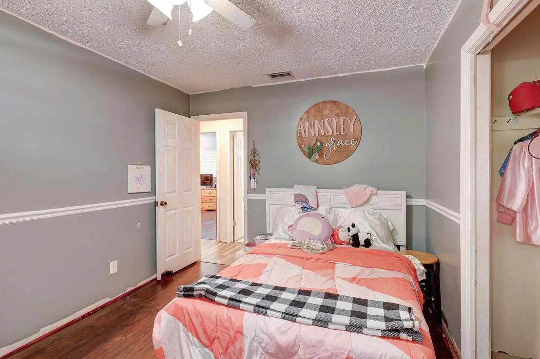 Photo of 6107 Hickory Drive