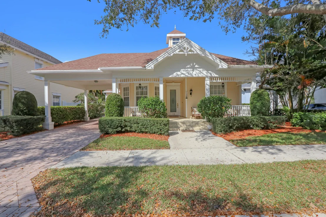 Photo of 138 Sweet Bay Circle
