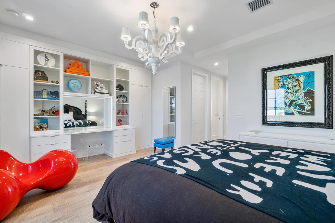 Photo of 3565 N Ocean Boulevard