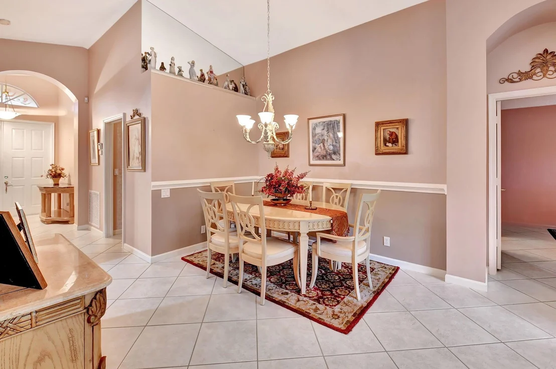 Photo of 5145 Glenville Drive