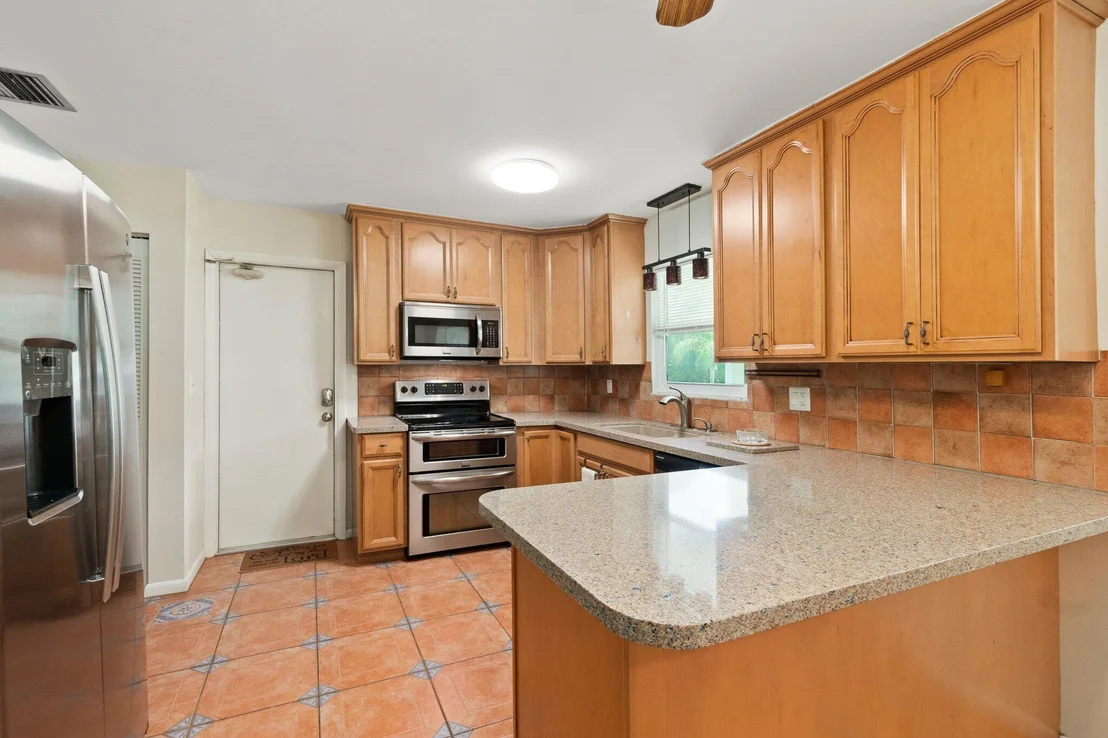 Photo of 5201 Seagrape Drive