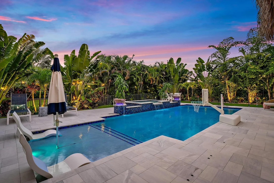 Photo of 152 Porgee Rock Place