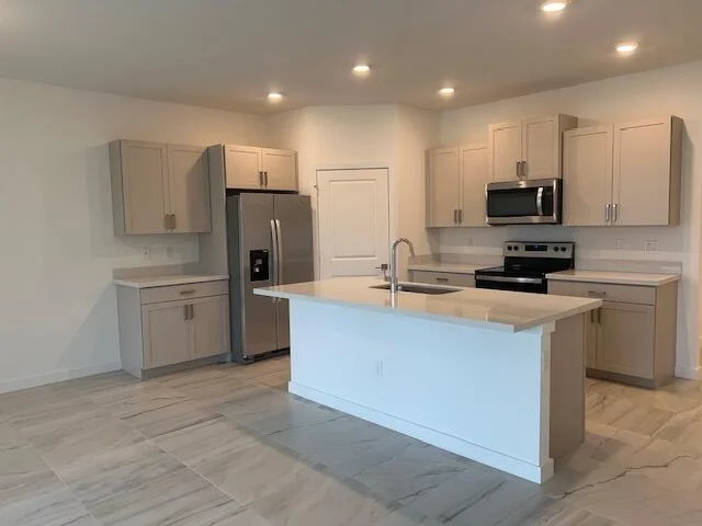 Photo of 2751 NE Breezeway Circle