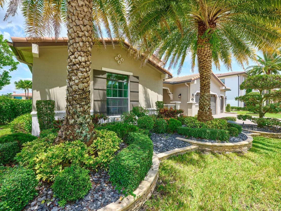 Photo of 8965 Watercrest Circle E