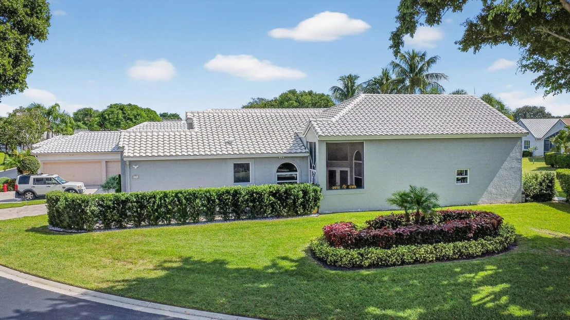 Photo of 6430 Three Lakes Lane