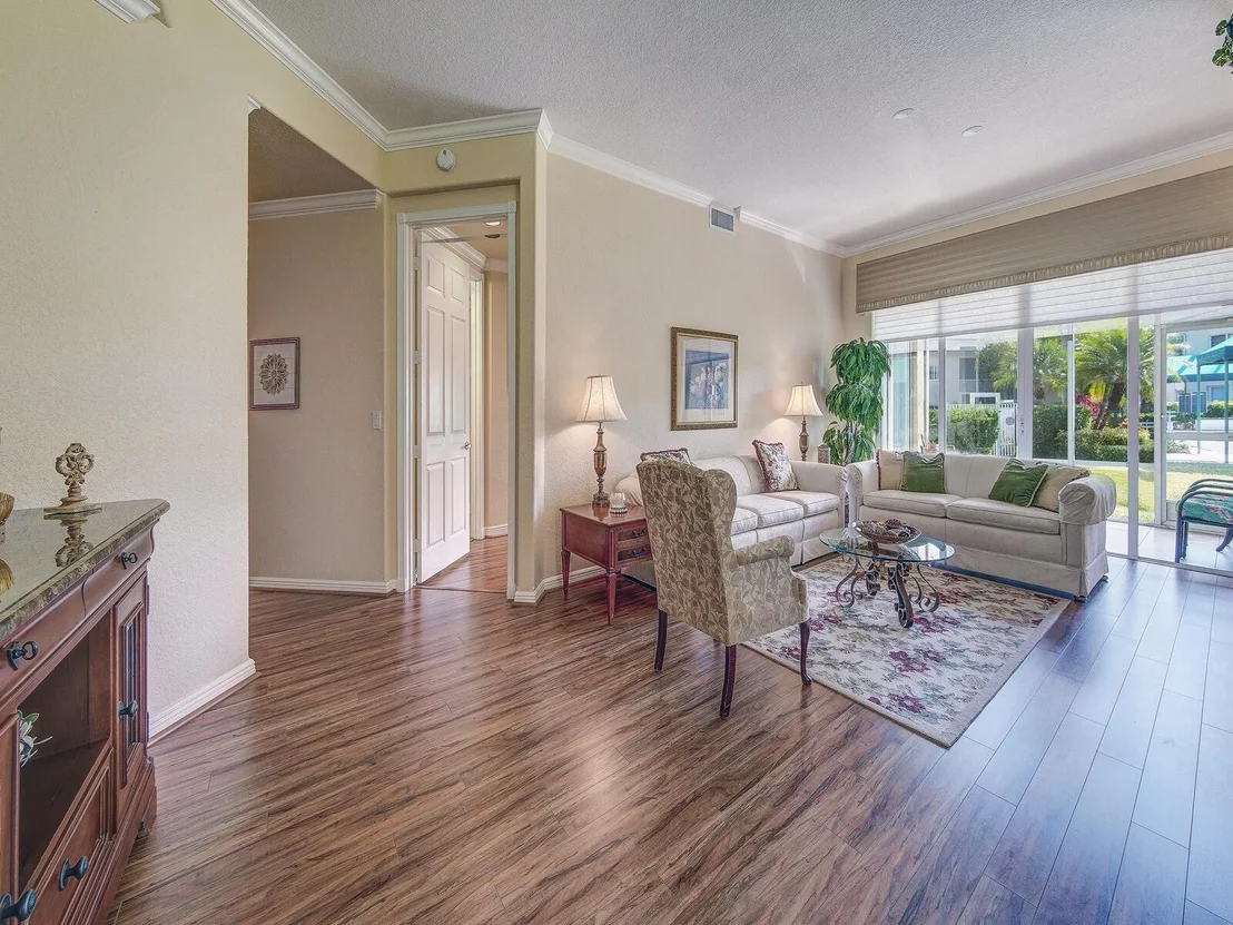 Photo of Unit 103 at 7811 Exeter Boulevard