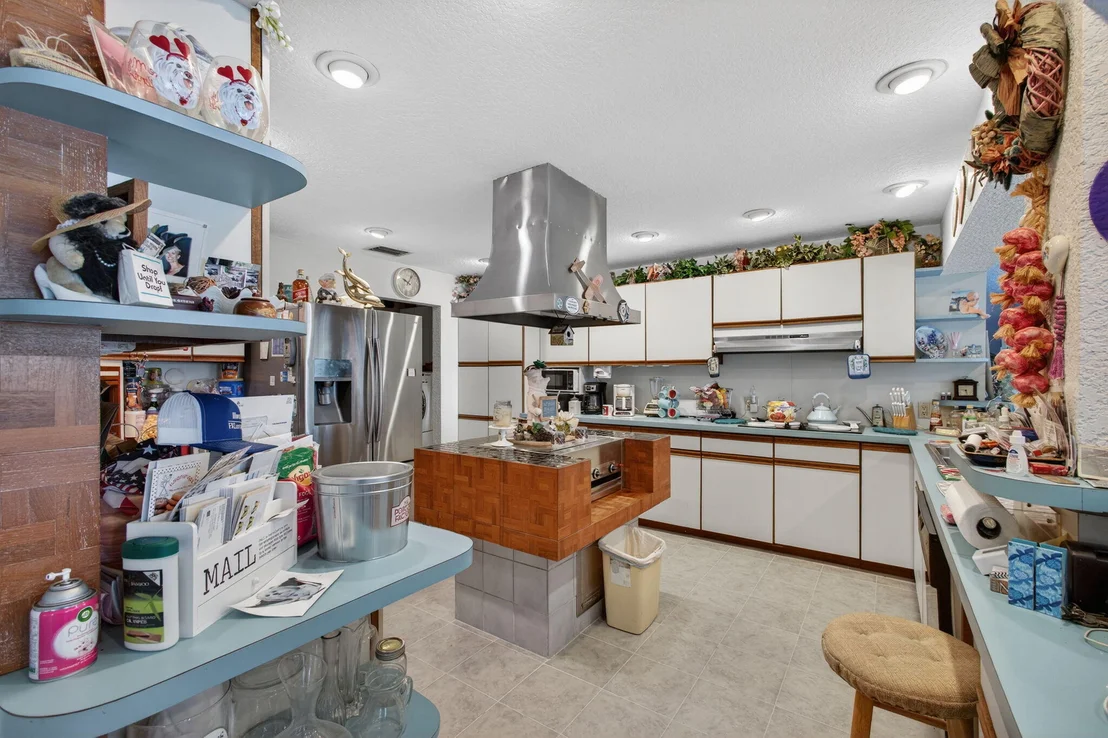 Photo of 752 Lagoon Drive