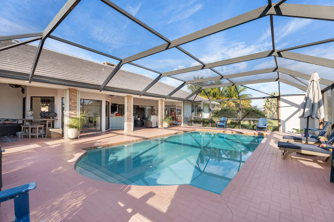 Photo of 427 Glenbrook Drive
