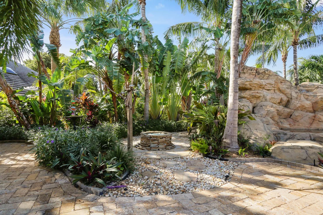 Photo of 155 Ebbtide Drive