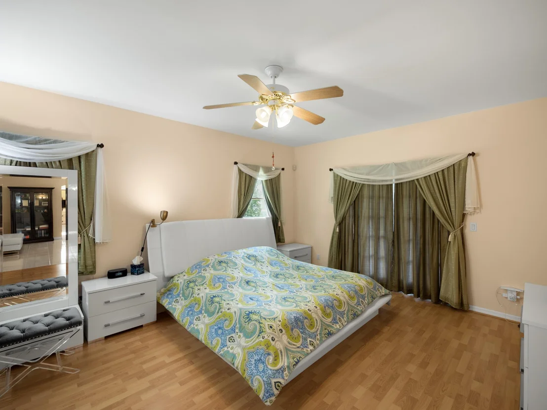 Photo of 16121 Mellen Lane
