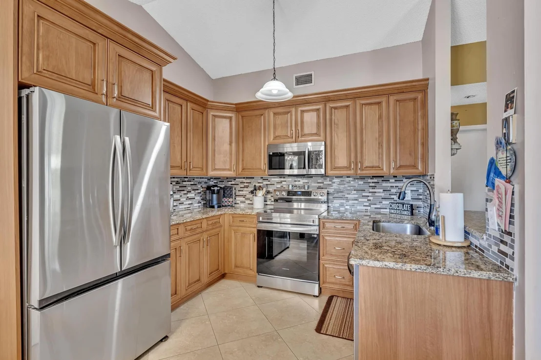 Photo of 8727 Spring Valley Drive