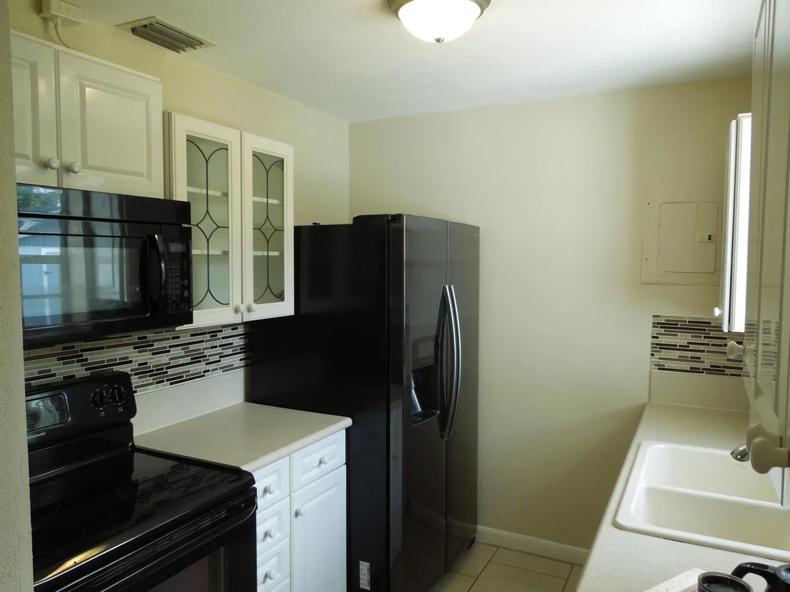 Photo of 5634 Middlecoff Drive