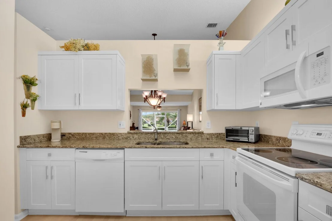 Photo of 135 Sausalito Drive