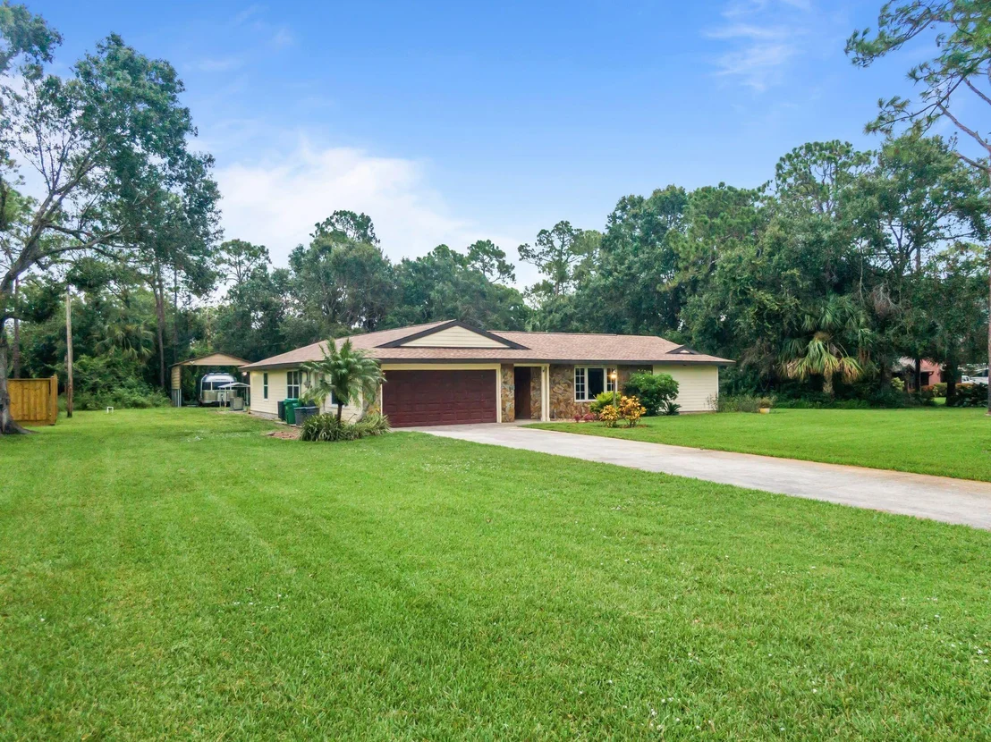 Photo of 8480 Hidden Pines Road