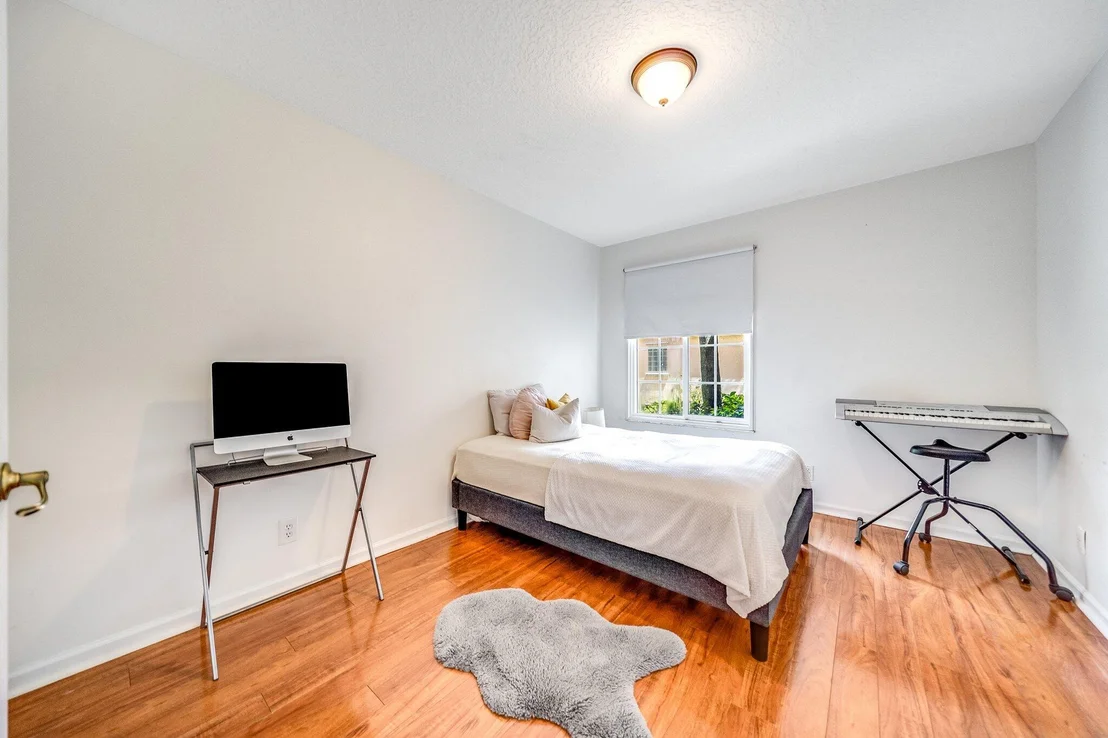 Photo of 1429 Banyan Circle