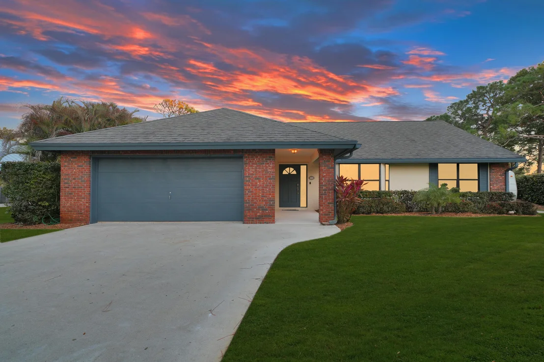 Photo of 18808 Falcon Way