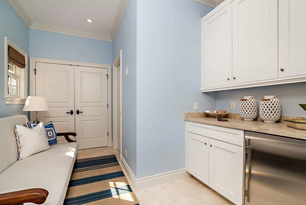 Photo of 272 Tradewind Drive