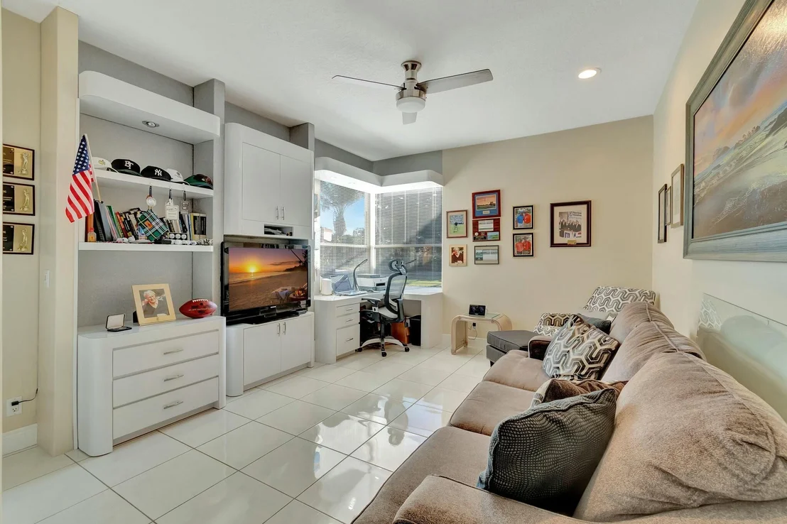 Photo of 6101 Evian Place