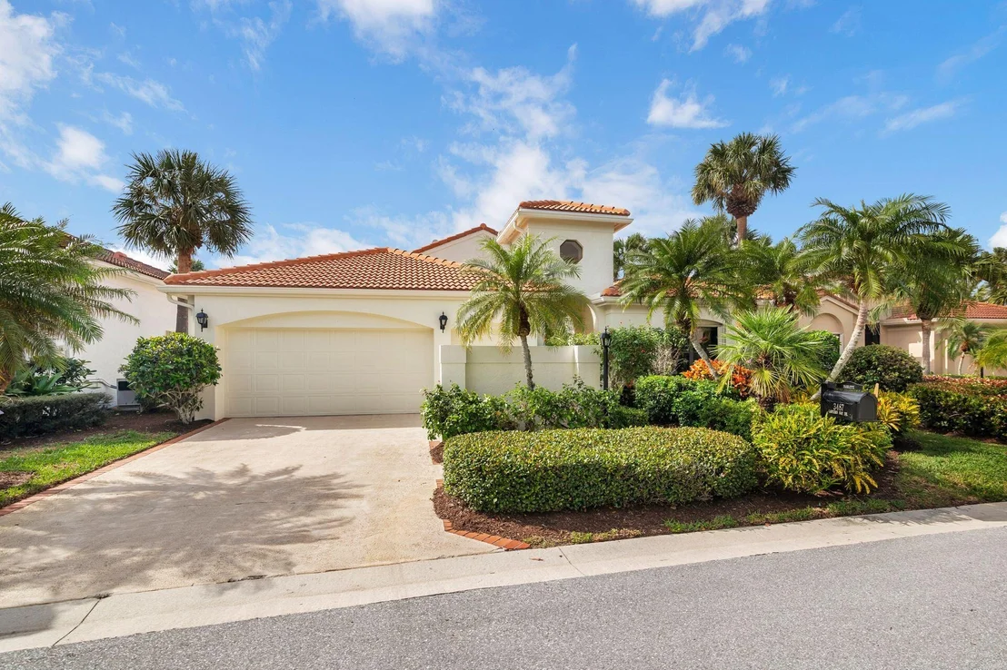 Photo of 3487 Lantern Bay Drive