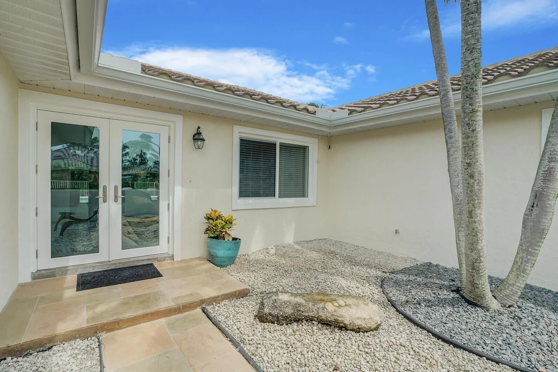 Photo of 4215 Gleneagles Drive