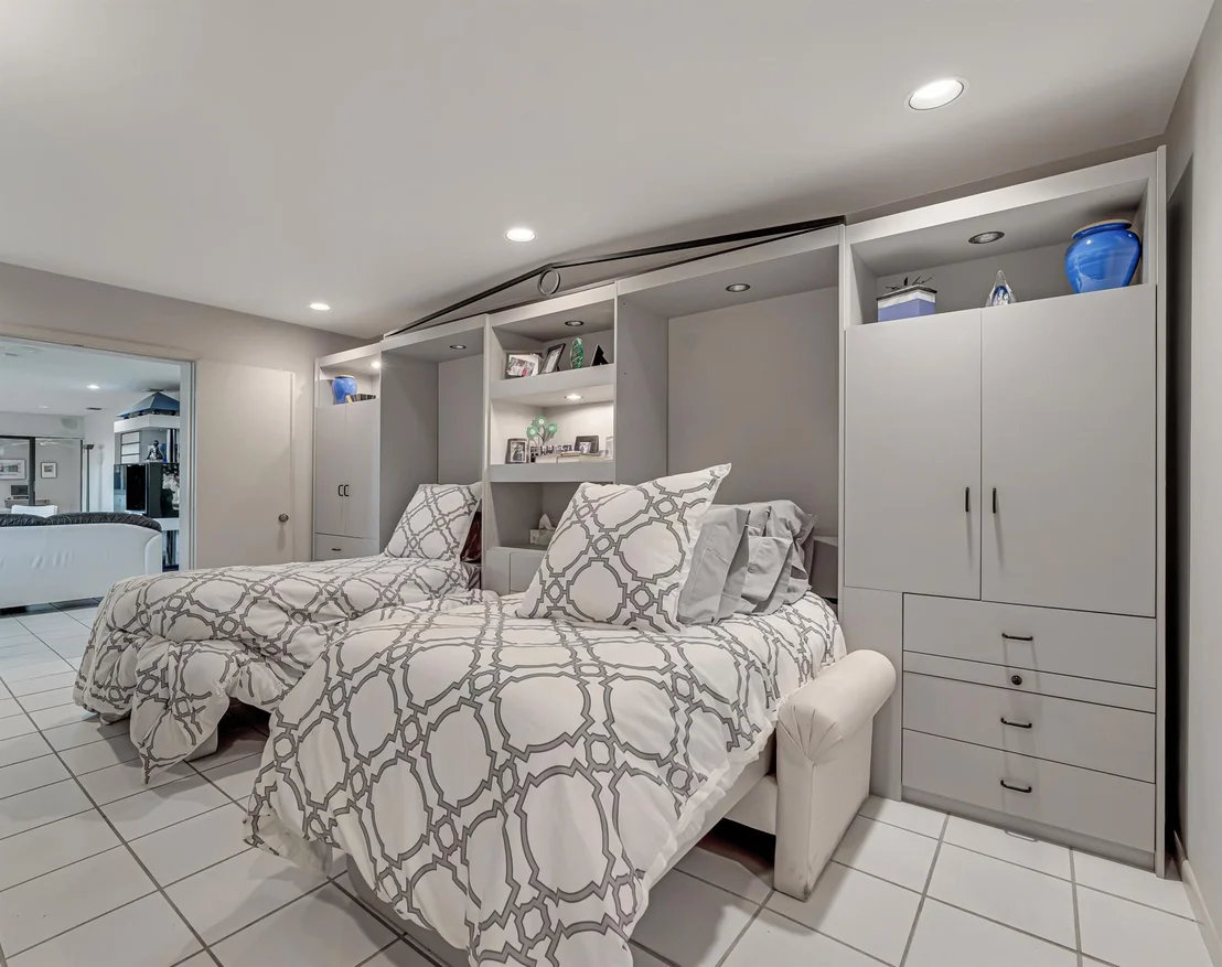 Photo of 14 Bristol Circle
