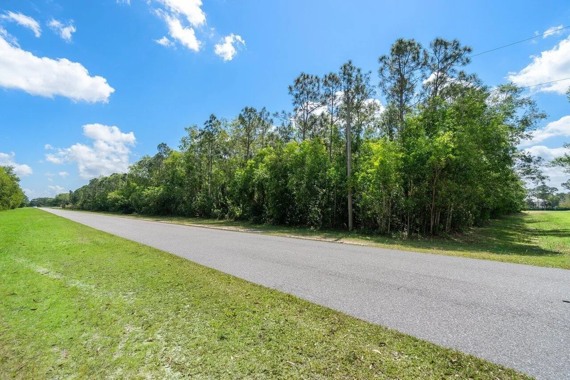 Photo of 3200 SE Downwinds Road