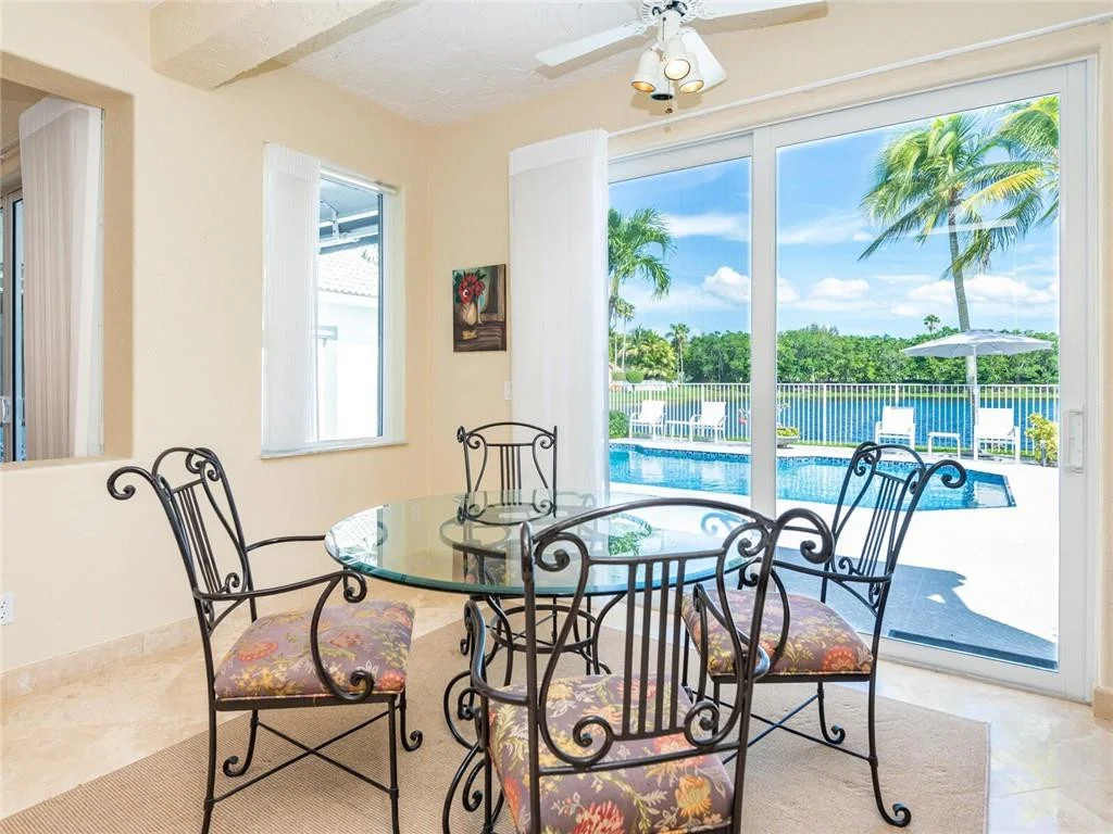 Photo of 1080 Capistrano