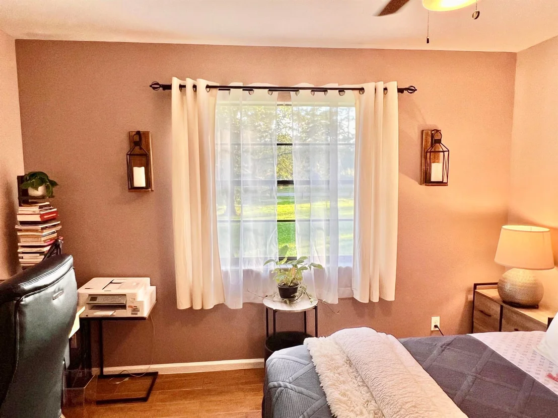 Photo of 12809 Sunset Boulevard