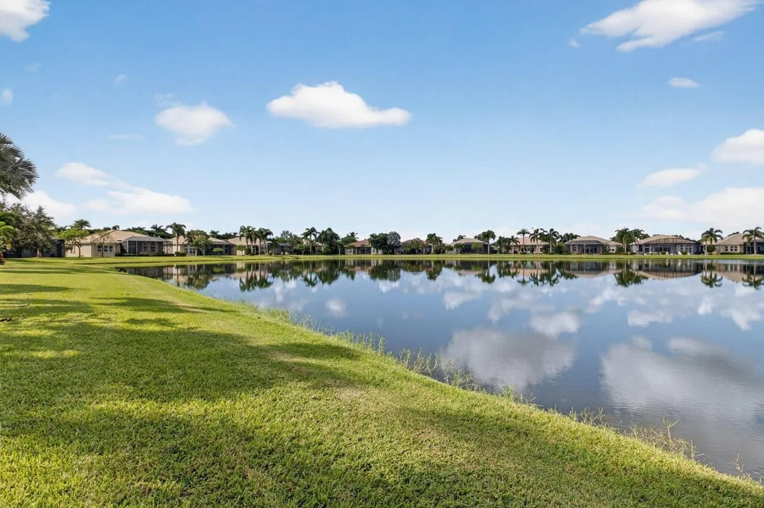 Photo of 10685 Whitewind Circle