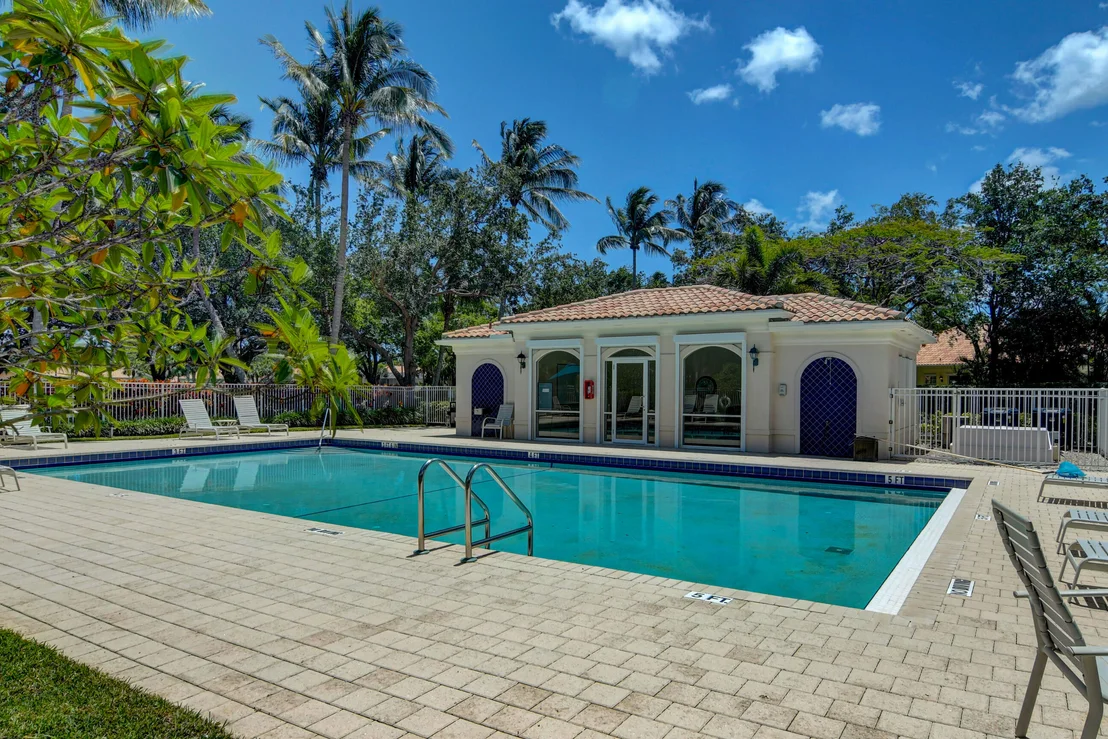 Photo of 4786 Temple Drive