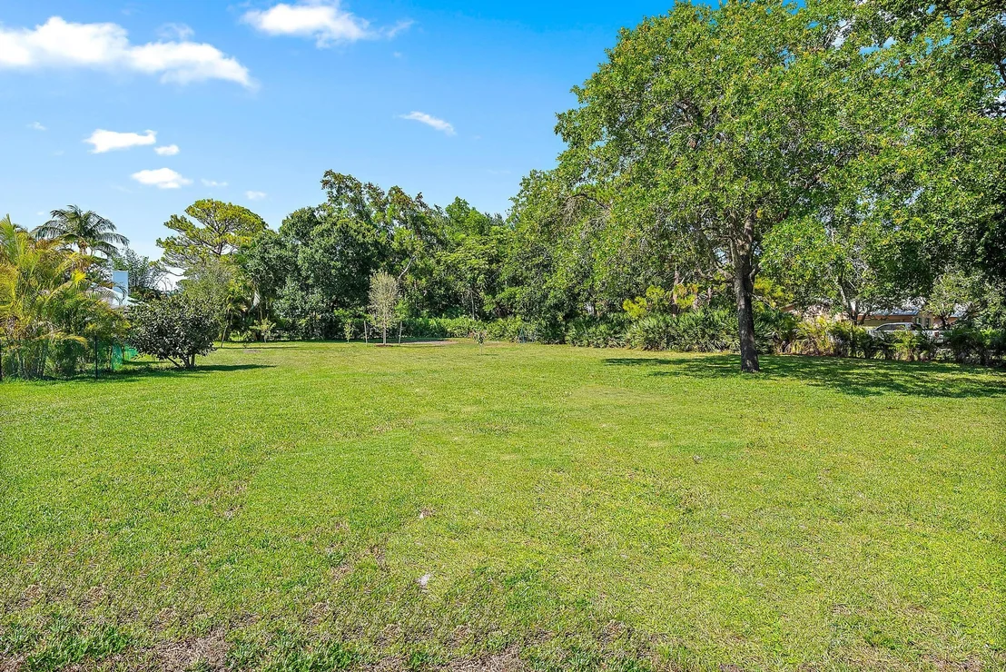 Photo of 6799 Imperial Woods Road