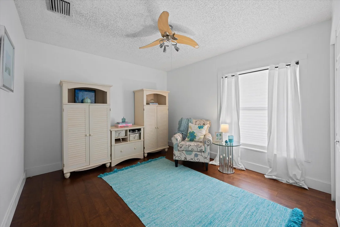 Photo of 135 Saint Davids Way