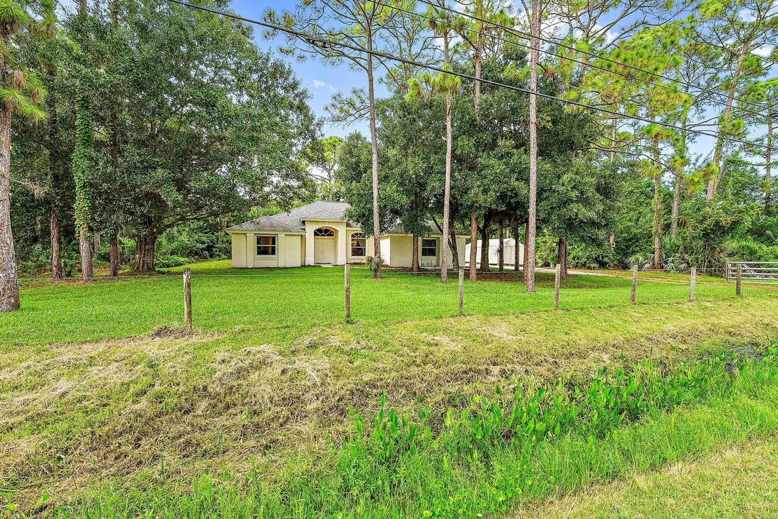 Photo of 16169 N 130th Avenue N