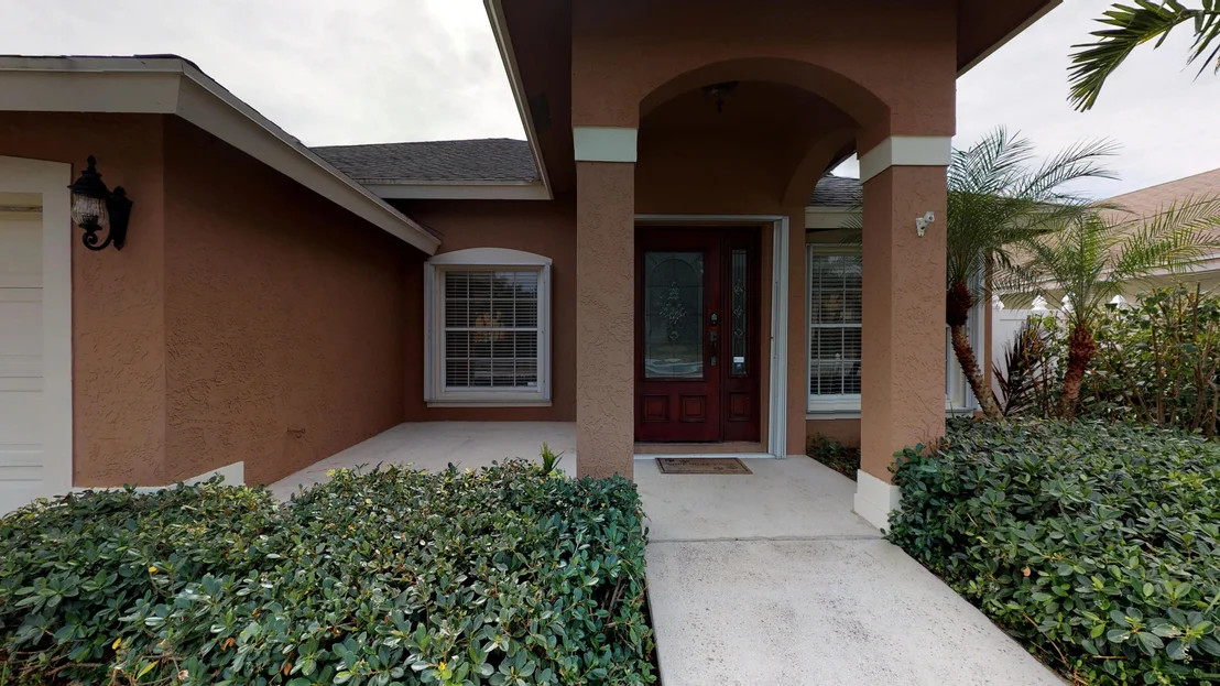 Photo of 6246 Leslie Street