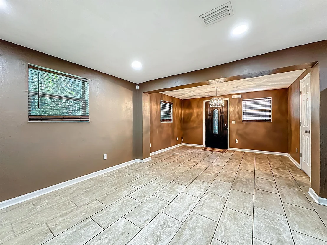 Photo of 2842 Lucoma Drive