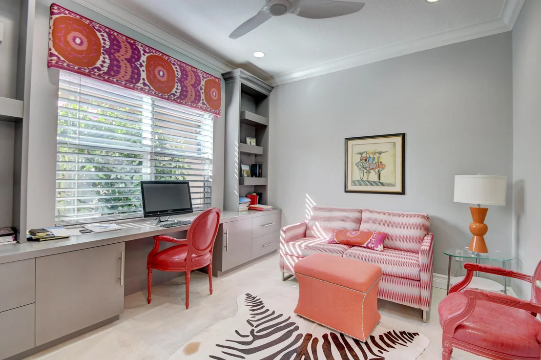 Photo of 12408 Cascade Valley Lane