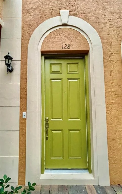 Photo of 128 Midleton Way