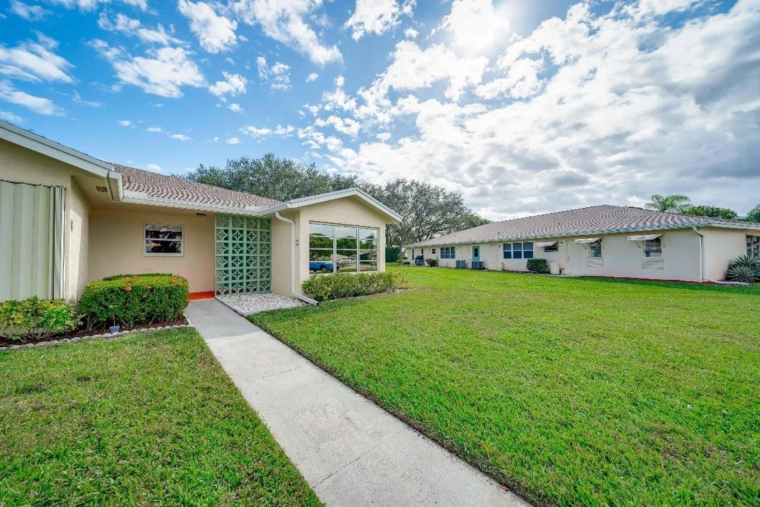 Photo of Unit D at 14240 Nesting Way